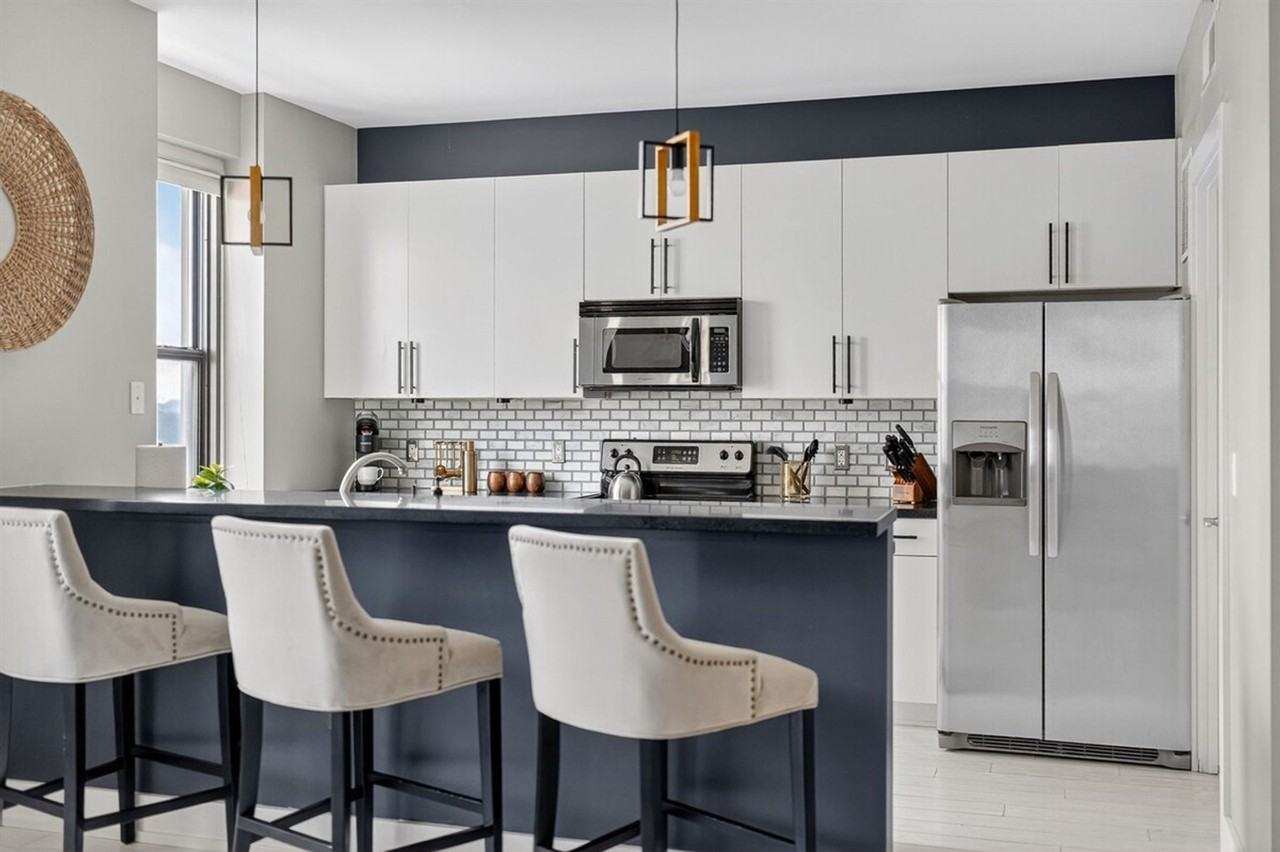 400 Walnut Street #1285759P - Photo 4 of 38