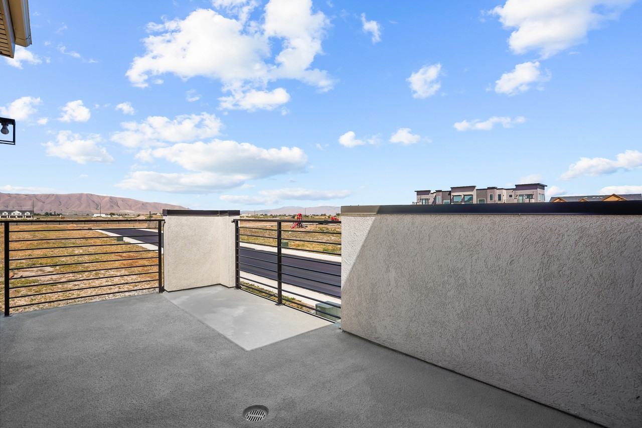 511 Wn #26 - Photo 2 of 35