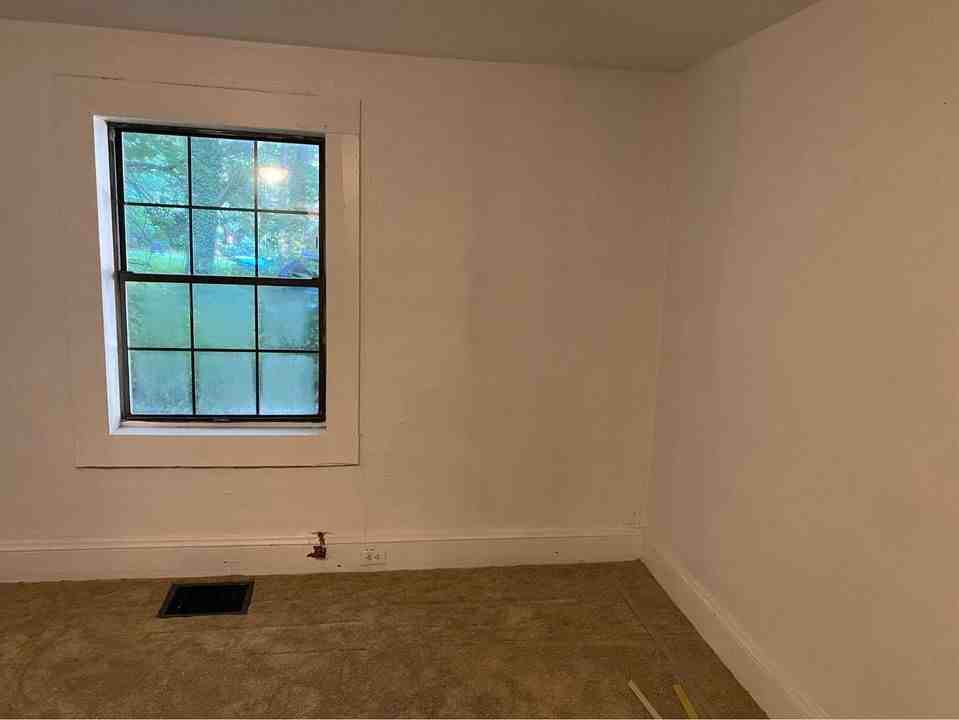 2419 Delaware Ave Nw - Photo 3 of 17