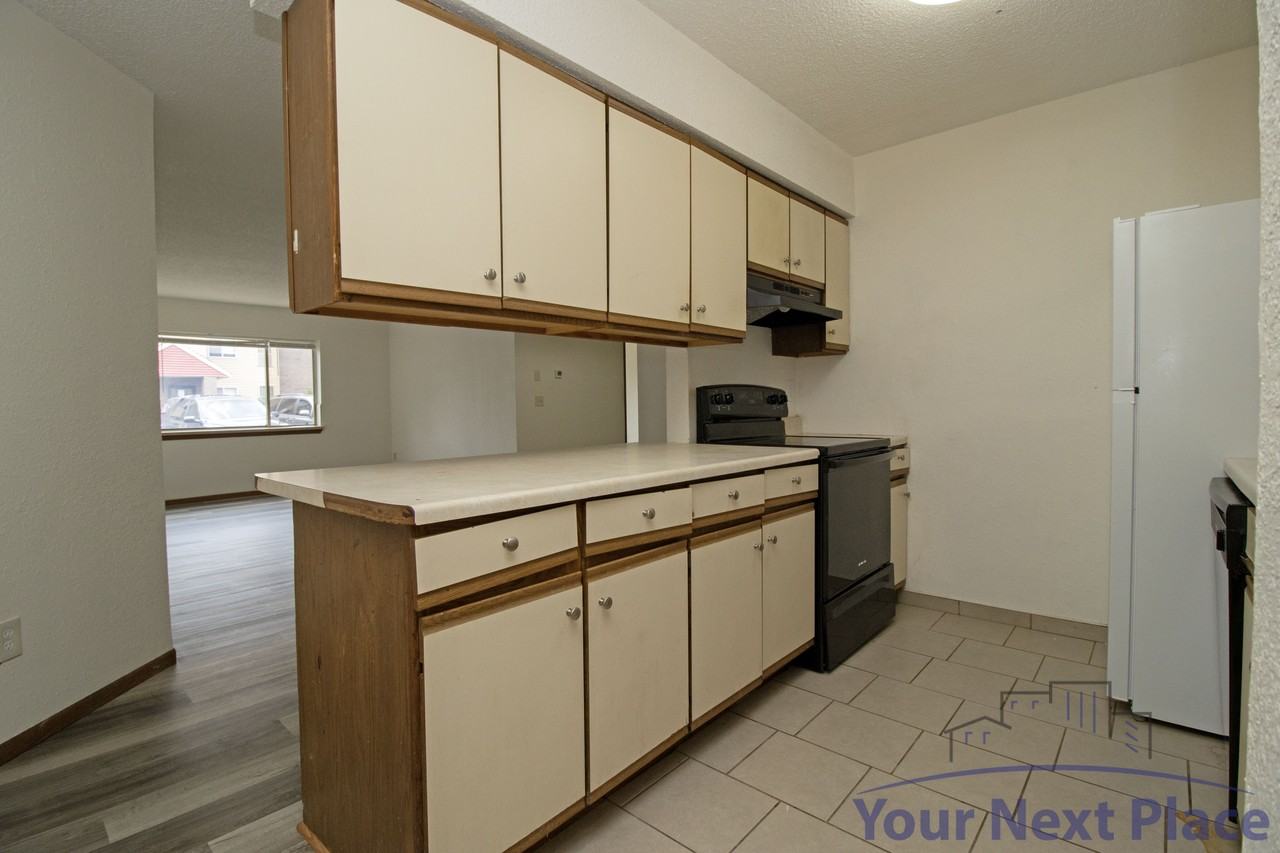 1510 9th Avenue South #101 - Photo 2 of 16