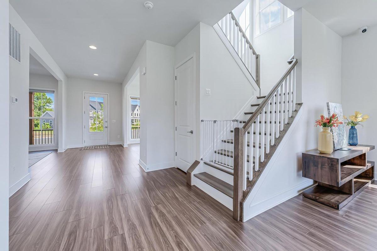 23765 Fairfield Knoll Ct - Photo 2 of 29