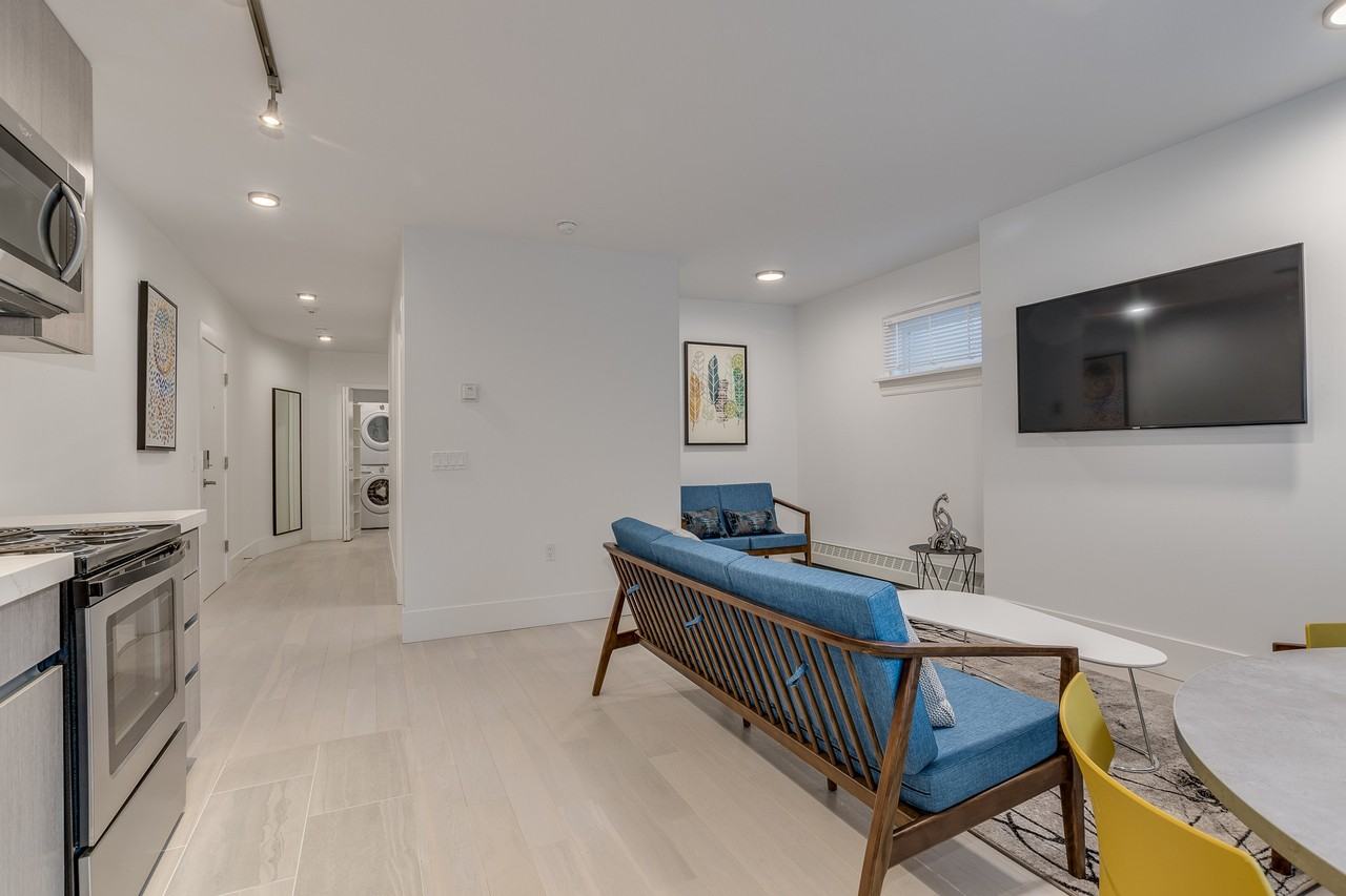 1425 Haro Street - Photo 10