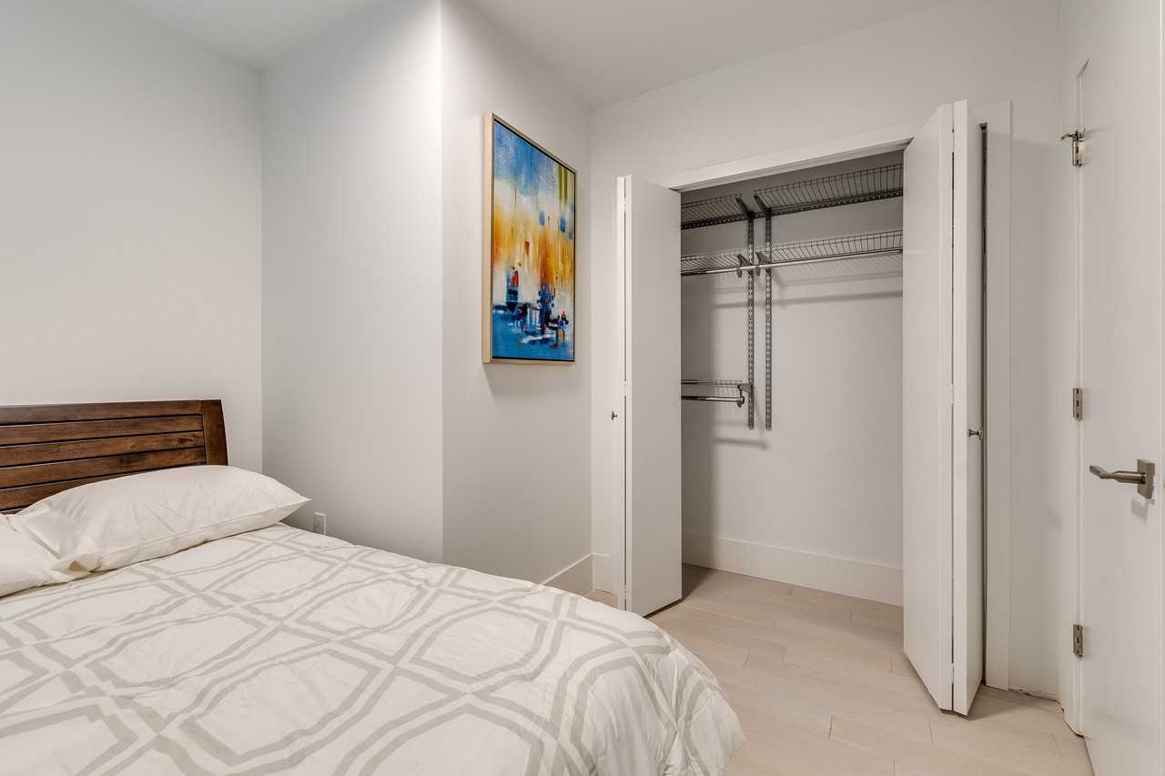 1425 Haro Street - Photo 11