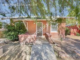 1001 E Elm St - Photo 1 of 1