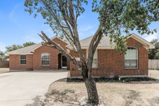 302 Shadow Bend Cir - Photo 1 of 1