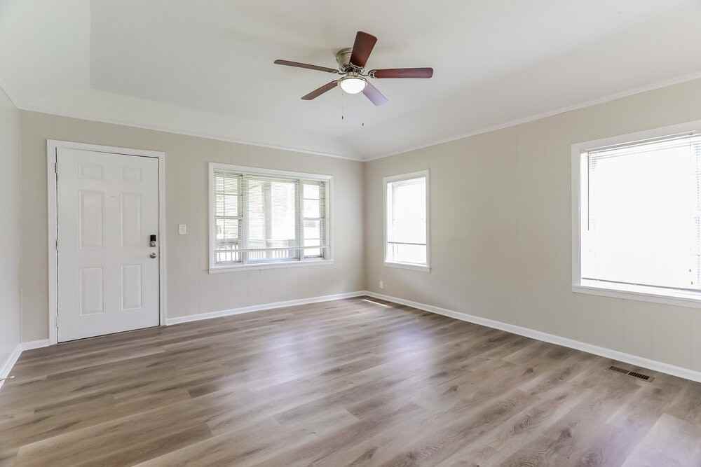 1117 Union Grove Rd - Photo 7 of 16