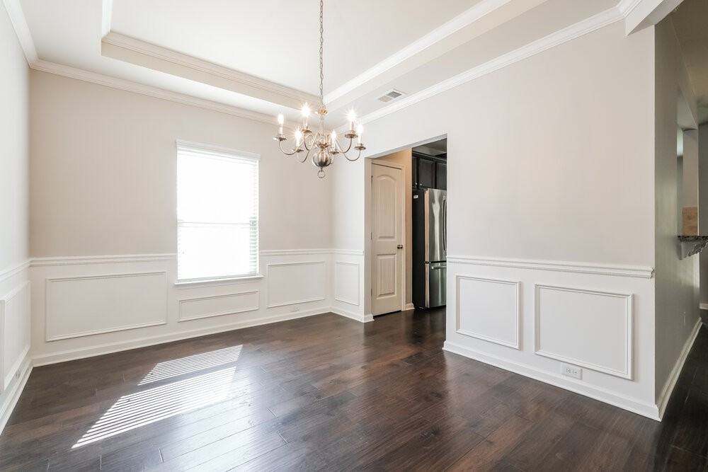 4745 Carnegie Ct - Photo 6 of 17