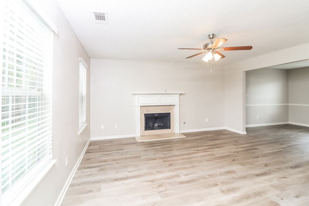 6956 Fields Dr - Photo 5 of 17