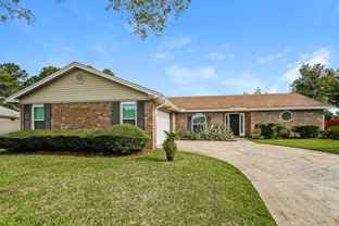 8351 Morning Glory Rd N - Photo 1 of 1