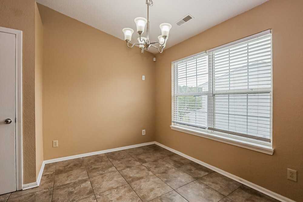 2021 Twin Leaf Ct - Photo 6 of 17