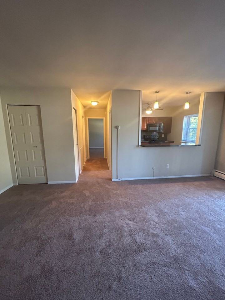 Providence Manor Apartments - Photo 7 of 27