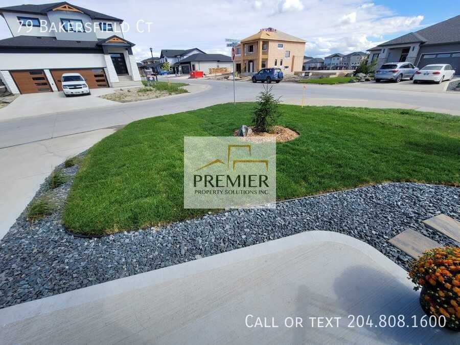 79 Bakersfield Crt - Photo 3 of 36