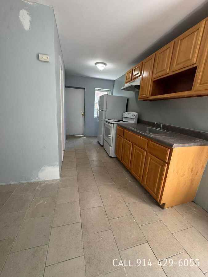 68 Jackson St - Photo 5 of 45