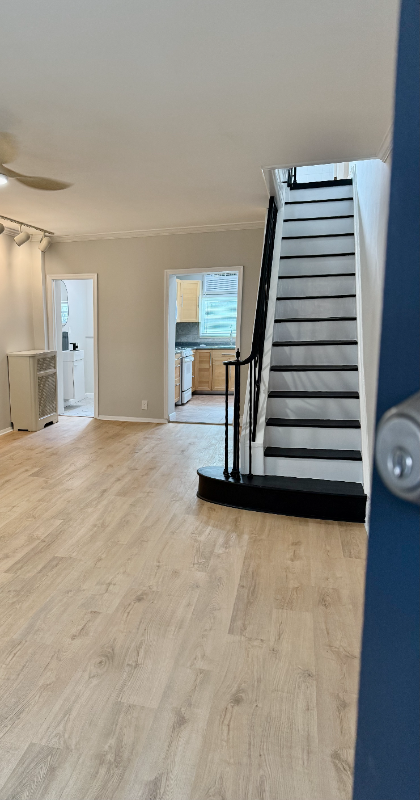 2322 S Hutchinson St - Photo 3 of 28