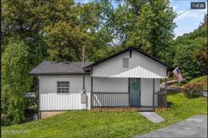 featured image of 3822 Hampton Avenue Northeast