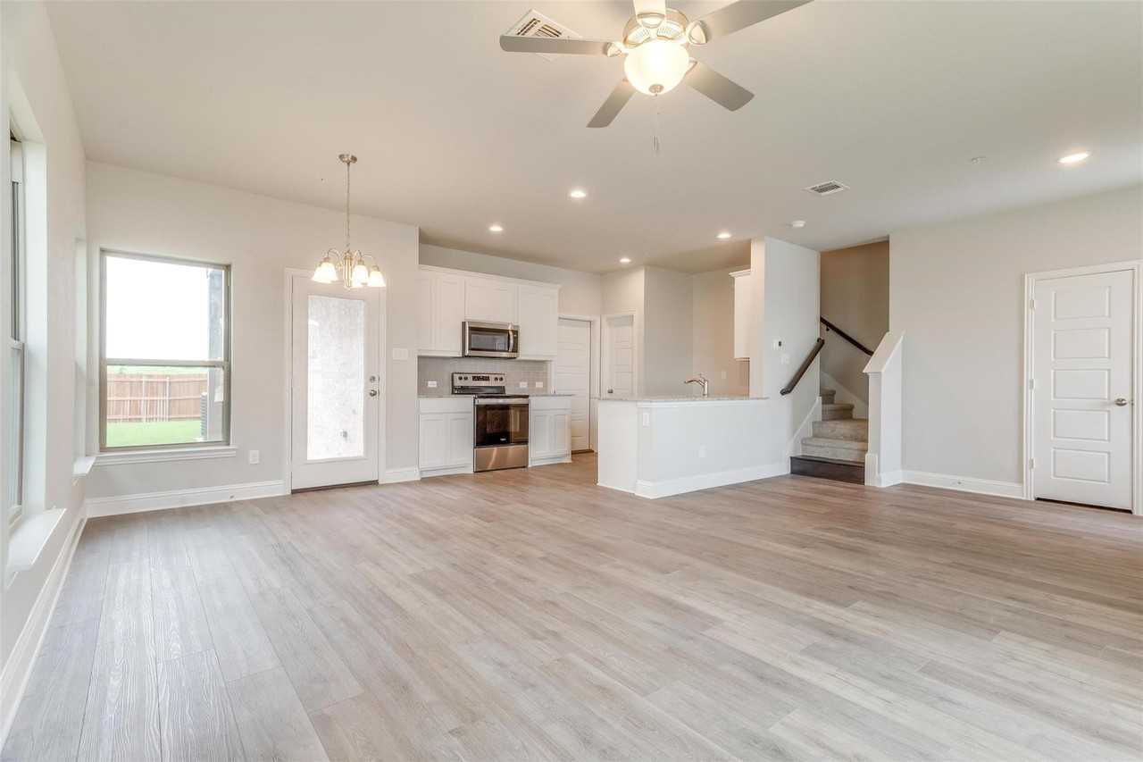 1584 Homeplace Circle #NA - Photo 5 of 13