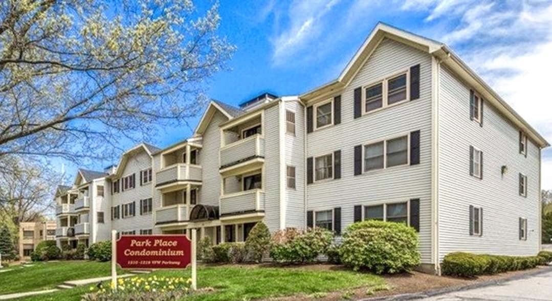 1218 Veterans of Foreign Wars Parkway #59