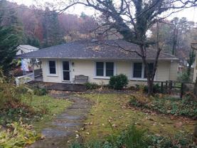 560 Oxford Rd - Photo 1 of 1