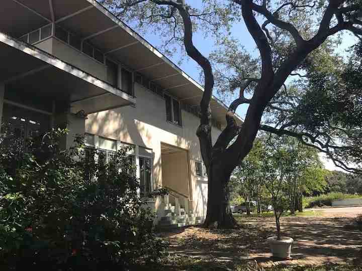 2517 S Parkview St #NA - Photo 2 of 9