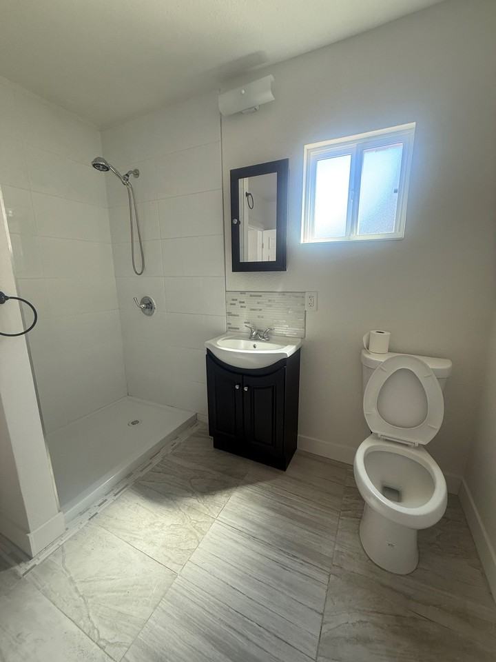 7820 Old Auburn Rd #NA - Photo 7 of 10