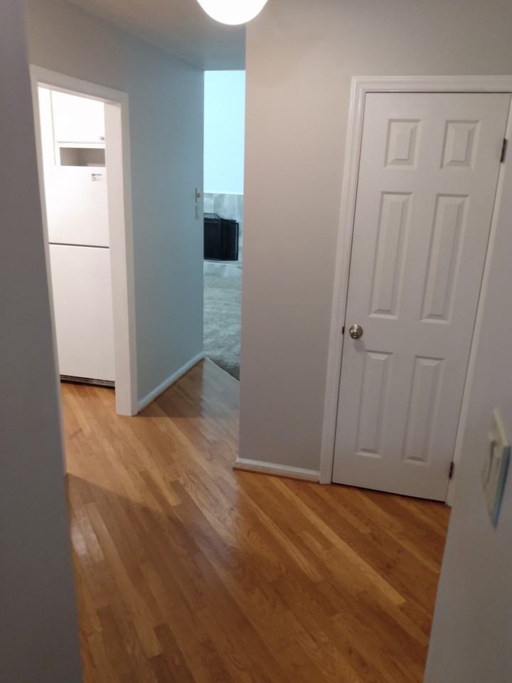 724 Wendy Way #NA - Photo 2 of 20