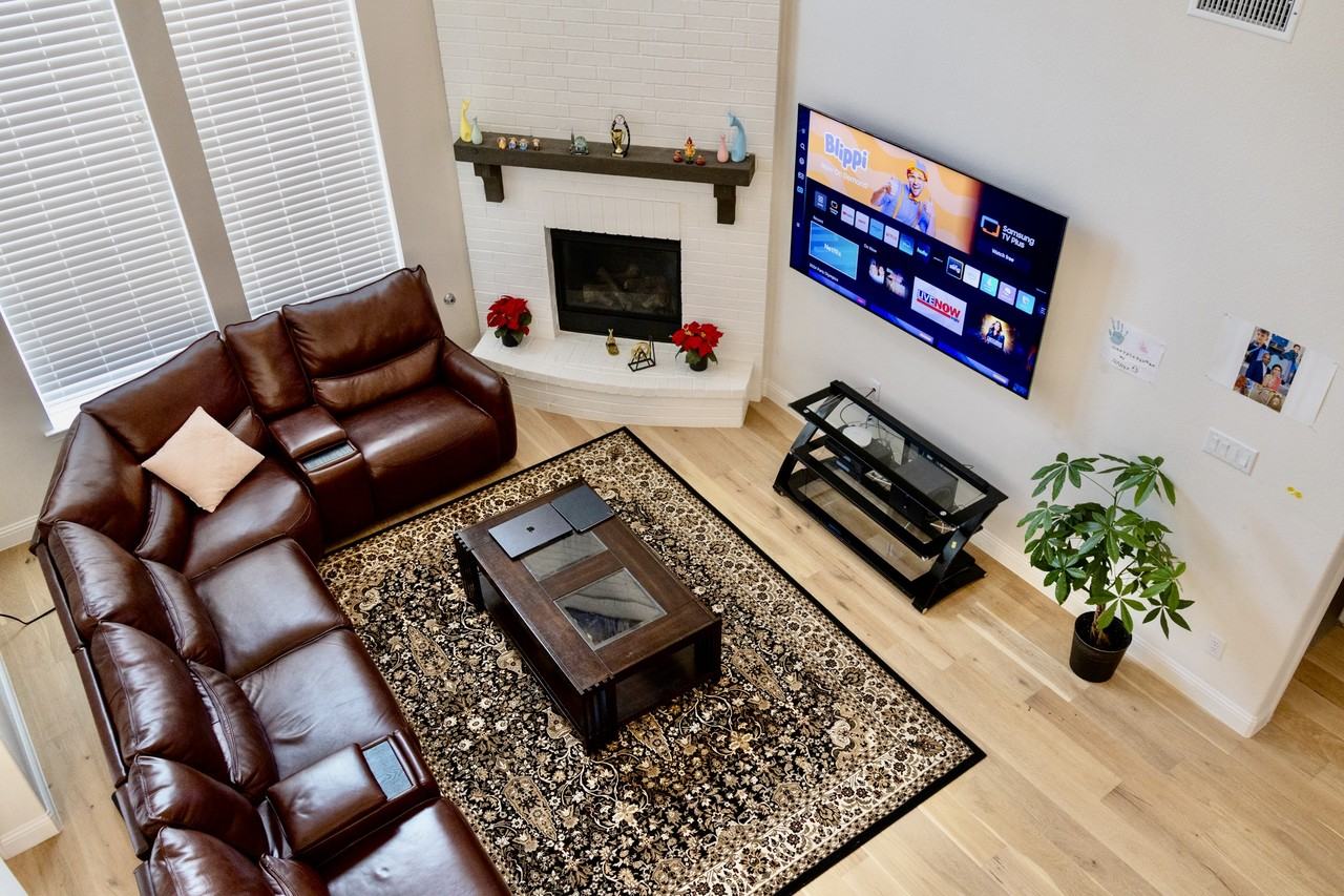 1725 Friendship Ln #NA - Photo 2 of 32