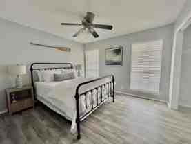 902 Pyramid Dr - Photo 1 of 1