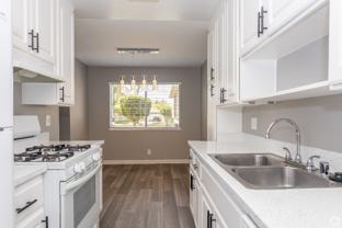 1125 N Broadway #206 - Photo 1 of 1