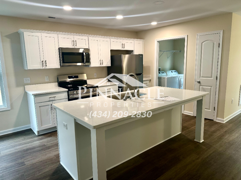 217 Munford St - Photo 2 of 19