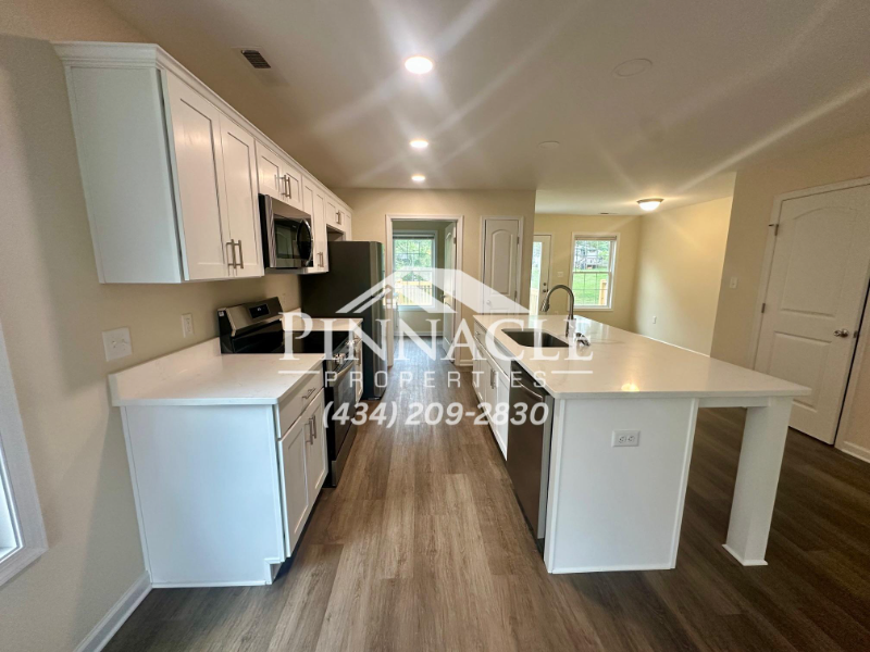 217 Munford St - Photo 4 of 19