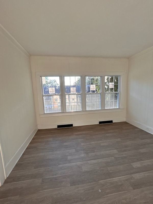 1313 Franklin Ave - Photo 6 of 6