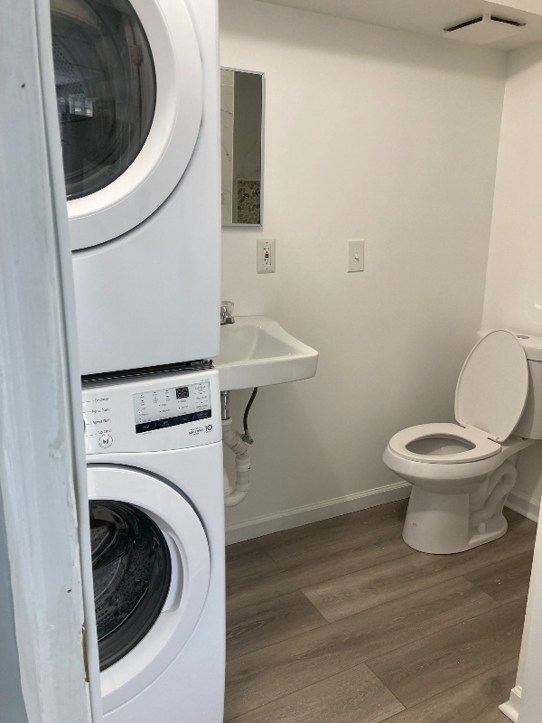 165 Randall Ave - Photo 2 of 18