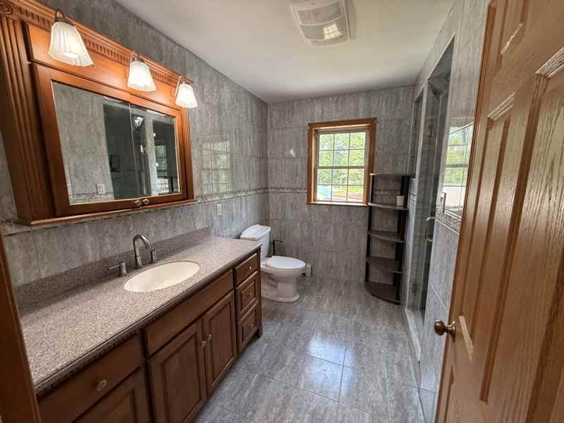 93 Jenness Rd - Photo 3 of 20