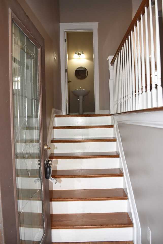 2107 Herrick Ave #NA - Photo 2 of 24