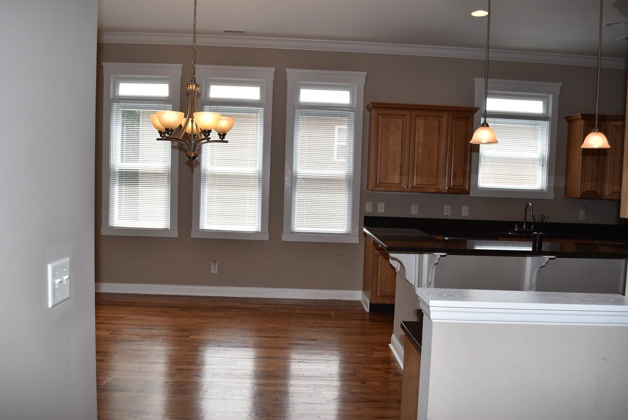 2107 Herrick Ave #NA - Photo 3 of 24
