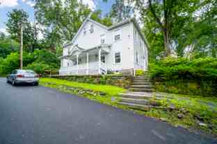 4 Underwood St #1 - Photo 1 of 1