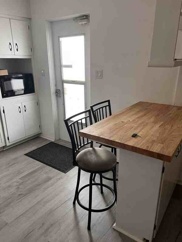 317 Glen Oak Rd - Photo 2 of 12