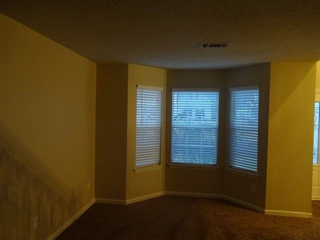 1628 Zachary's Way - Photo 3 of 16