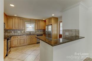 448 N Summit Ave - Photo 1 of 1