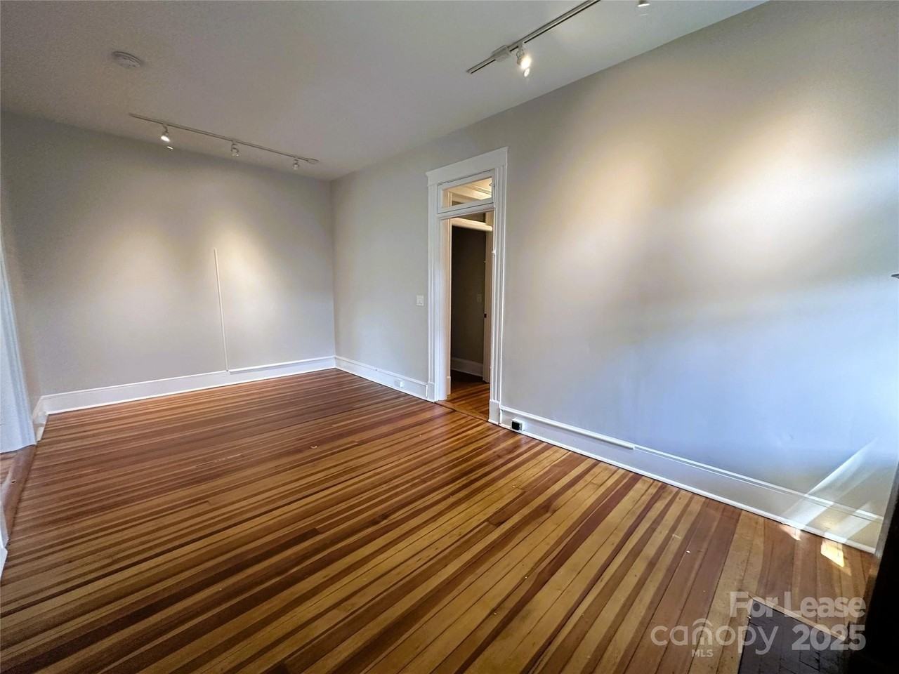 132A Biltmore Ave Unit 132a #132A - Photo 4 of 20