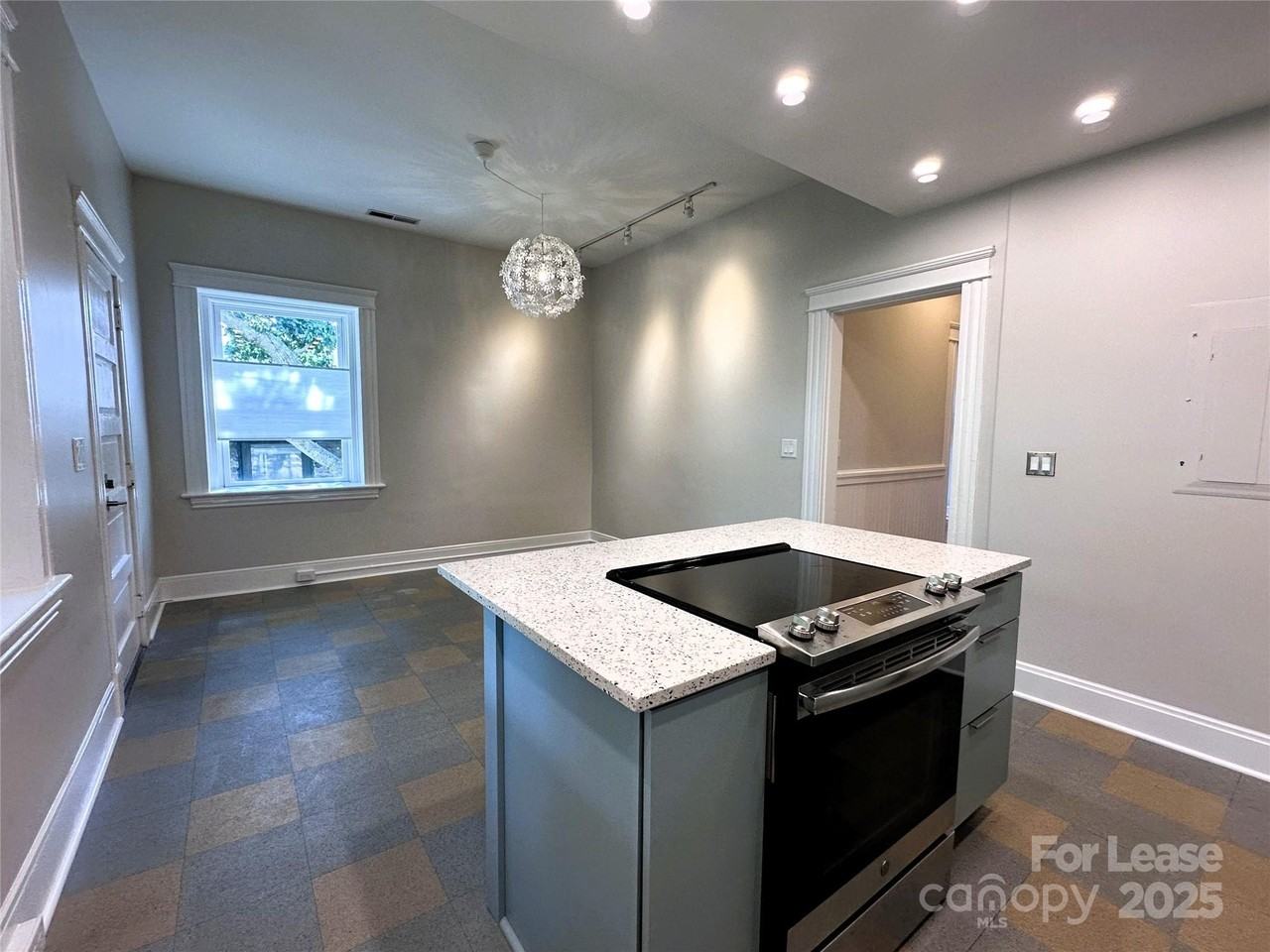 132A Biltmore Ave Unit 132a #132A - Photo 6 of 20