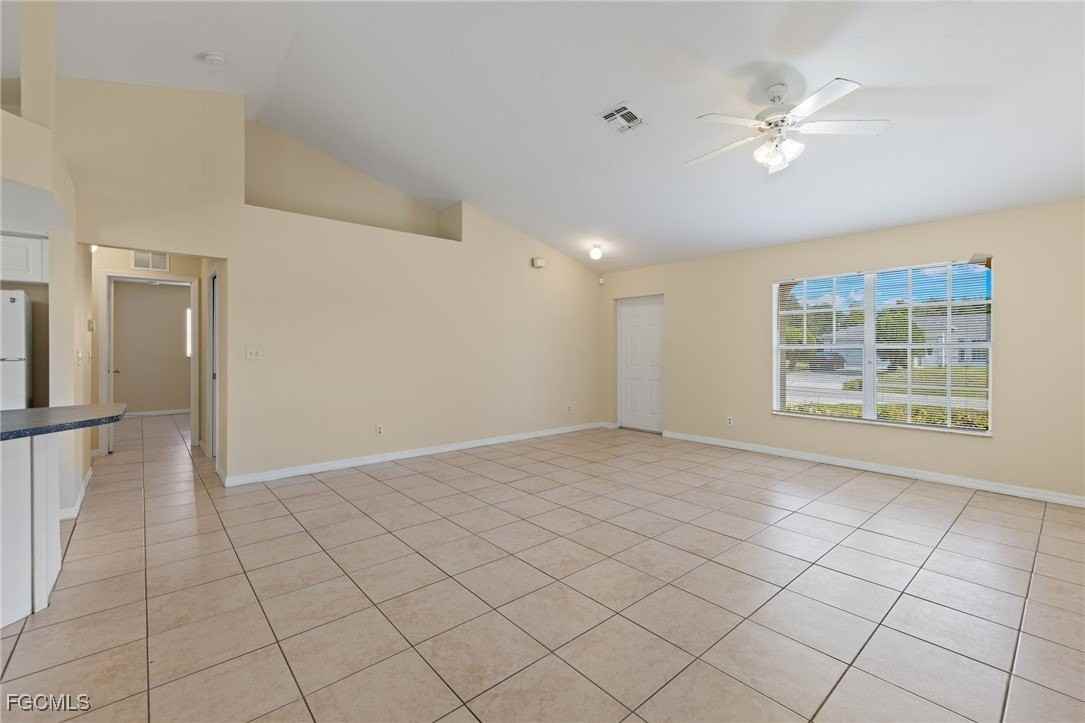 3733 16th St W - Photo 4 of 25