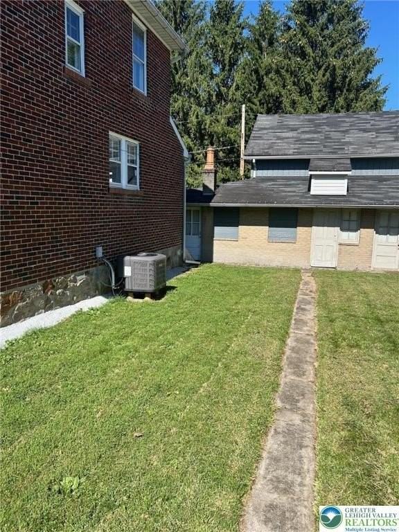 110 Corona St - Photo 2 of 24