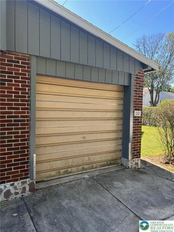 110 Corona St - Photo 5 of 24