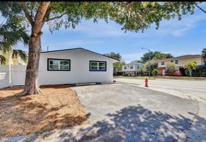 1300 Ne 2nd Ave #WEST - Photo 1 of 1