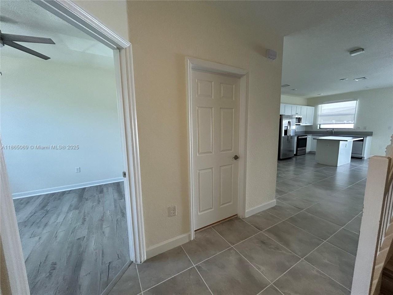 10622 W 33rd Way - Photo 6 of 17