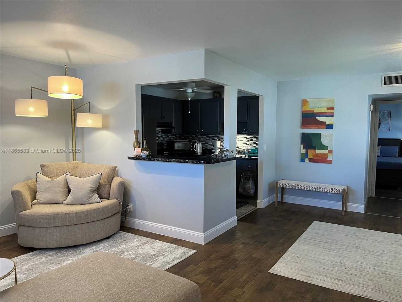 134 Monaco C #134 - Photo 4 of 21