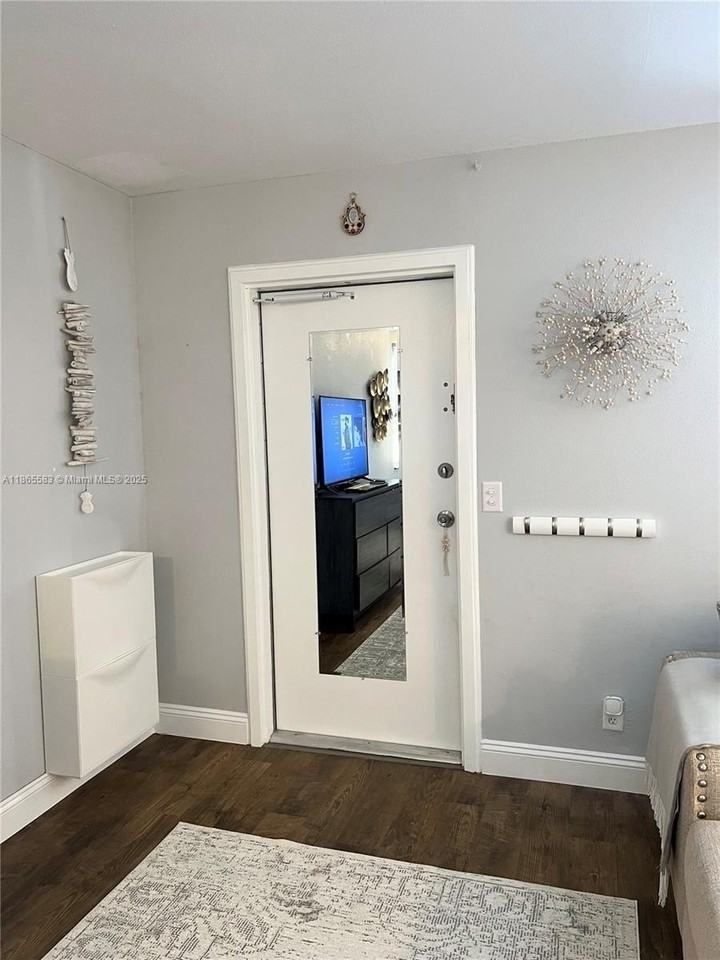 134 Monaco C #134 - Photo 5 of 21