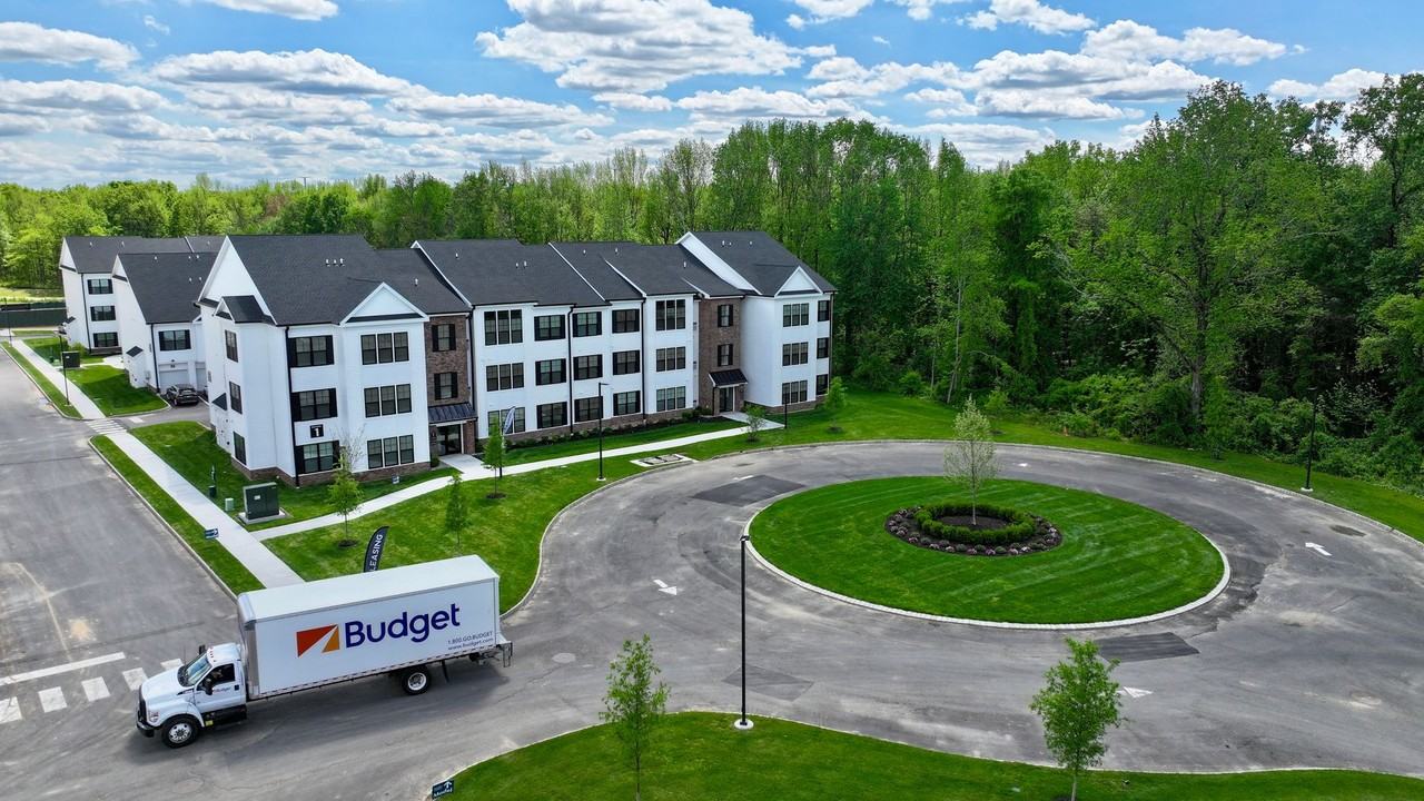 The Village at Hamilton Green (1651 Klockner) - Photo 2 of 13