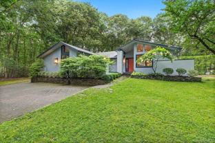 2723 Deerfield Rd - Photo 1 of 1